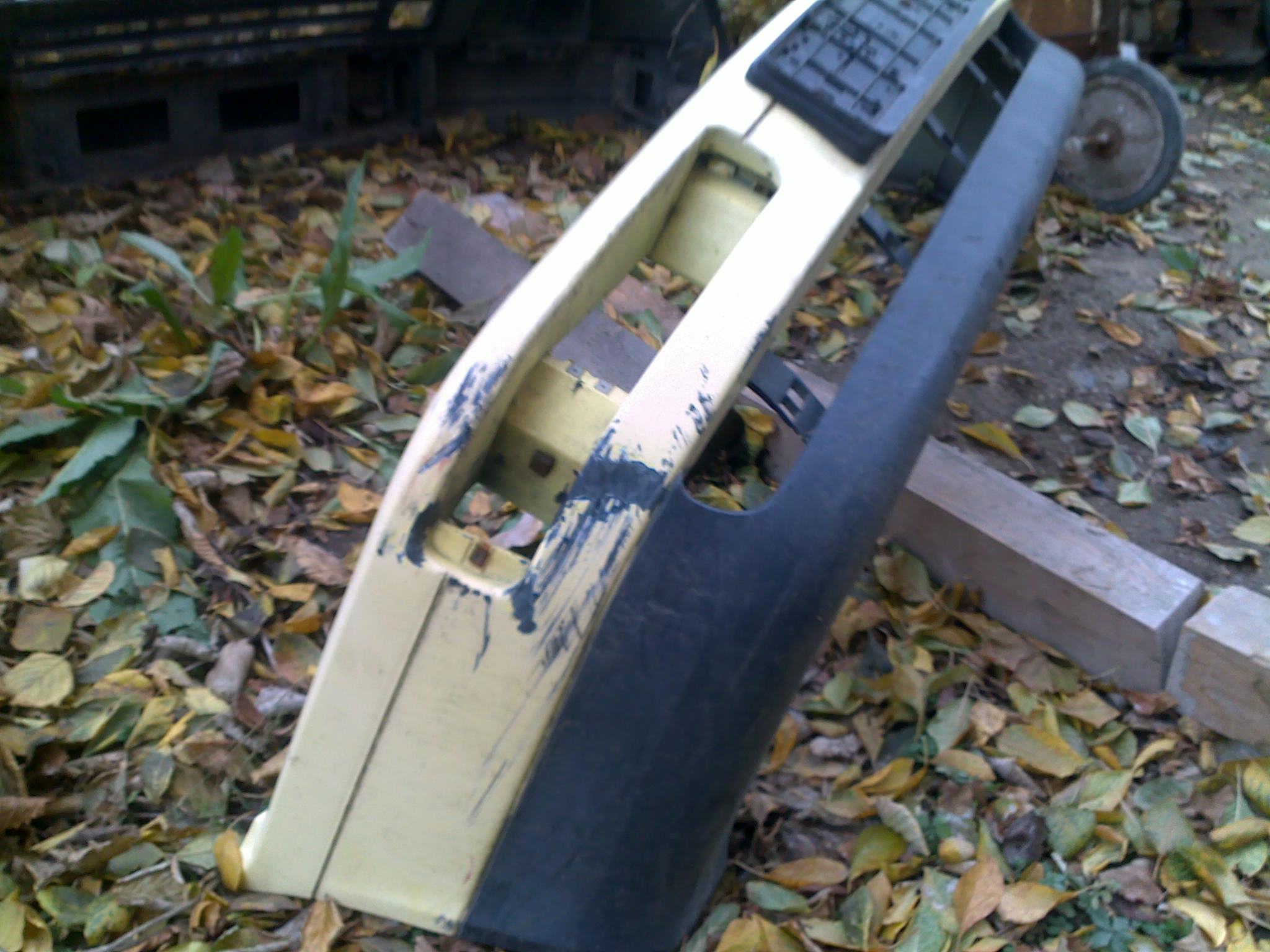 Продавам предна броня от Ауди 80 купе! - Продава - авточасти ...